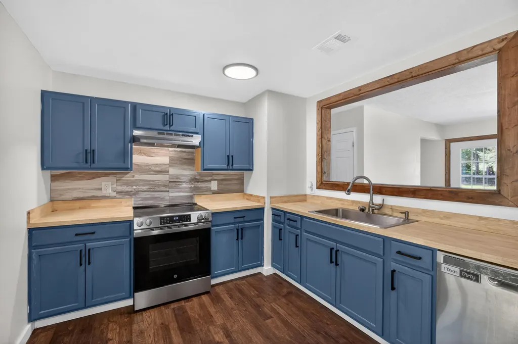 1544 Jean Road Thomson GA 30824