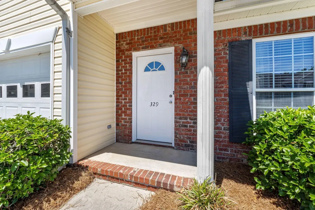 329 Hogan Way Evans GA 30809