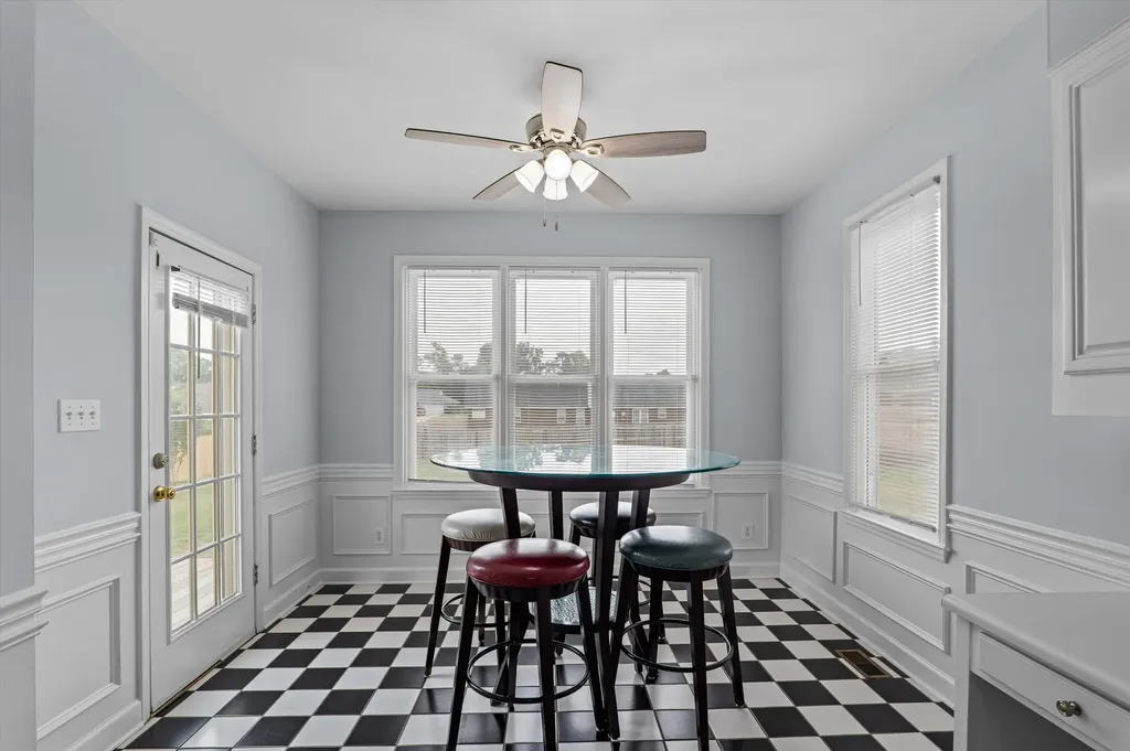 4568 Oxford Drive Evans GA 30809