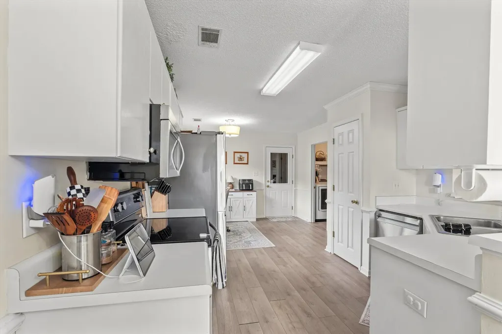 4032 Dowling Drive Martinez GA 30907