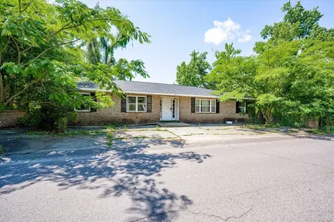 119 Crystal Lake Drive North Augusta SC 29841