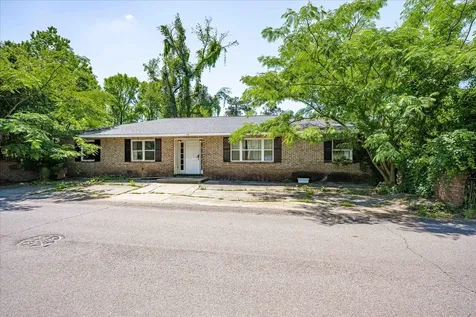 119 Crystal Lake Drive North Augusta SC 29841