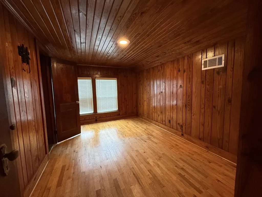 225 Gordon Street Thomson GA 30824