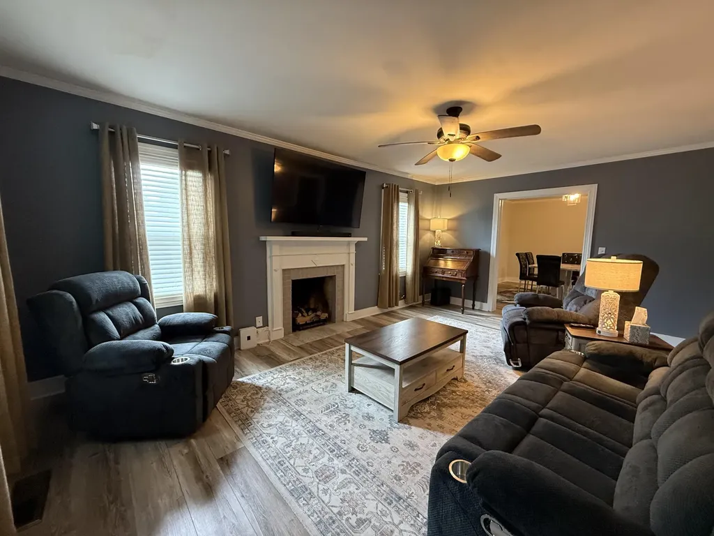 225 Gordon Street Thomson GA 30824