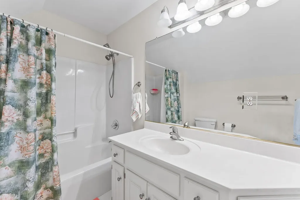 708 Crown Point Court Martinez GA 30907