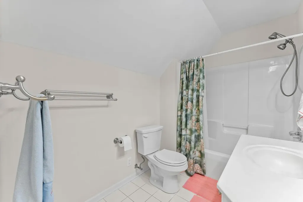 708 Crown Point Court Martinez GA 30907