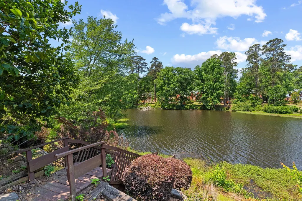 708 Crown Point Court Martinez GA 30907