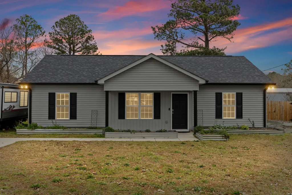 109 Matthews Street Wrens GA 30833