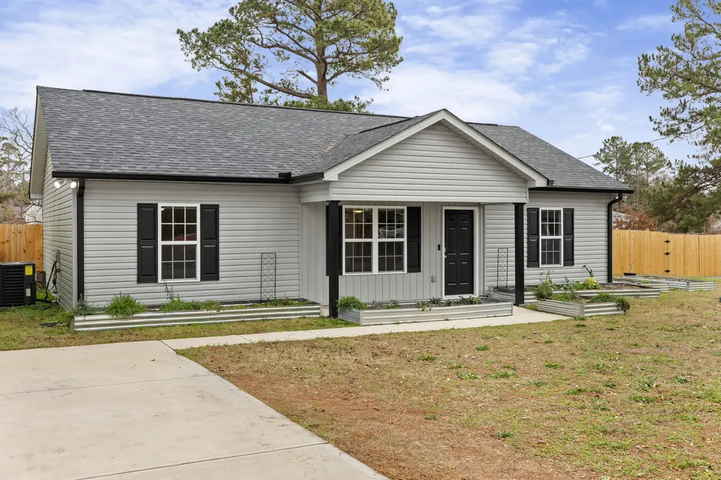 109 Matthews Street Wrens GA 30833