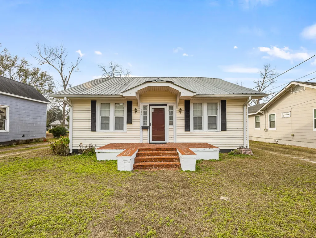 517 N Masonic Street Millen GA 30442