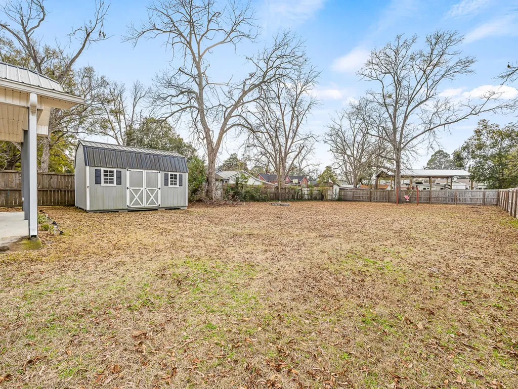 517 N Masonic Street Millen GA 30442