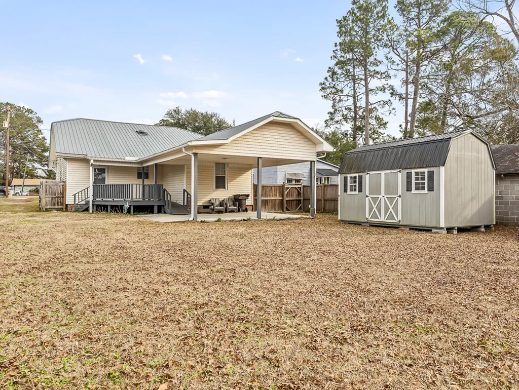 517 N Masonic Street Millen GA 30442