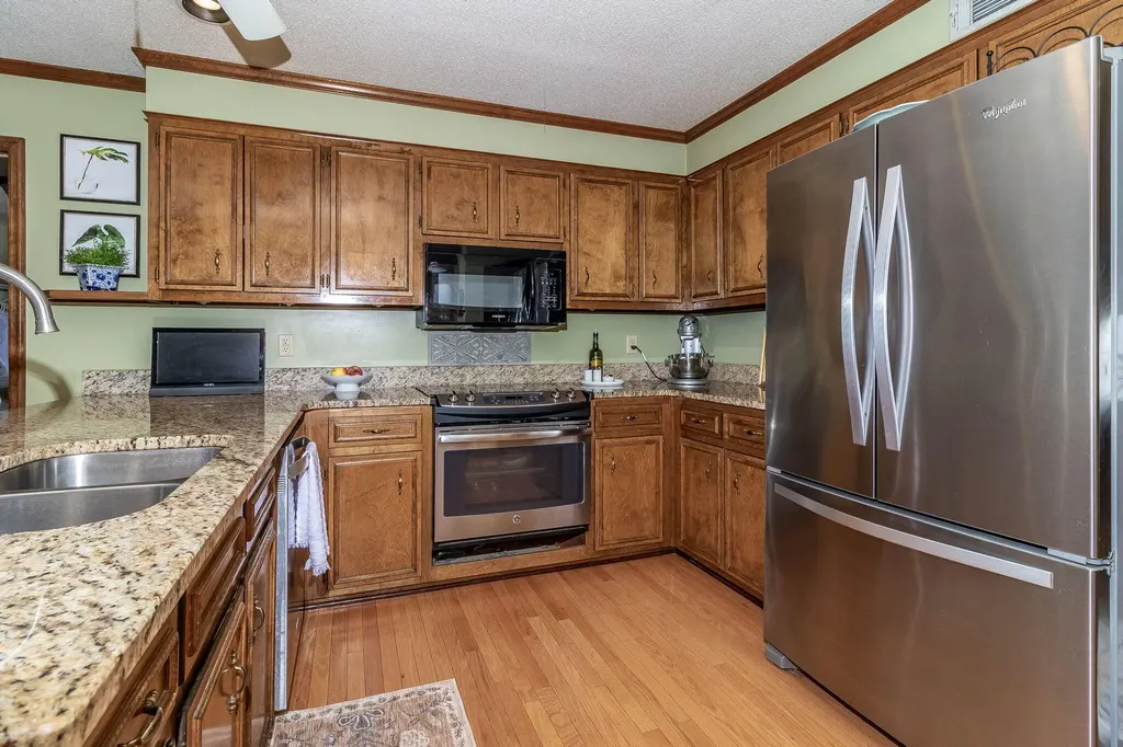 412 Hastings Place Martinez GA 30907