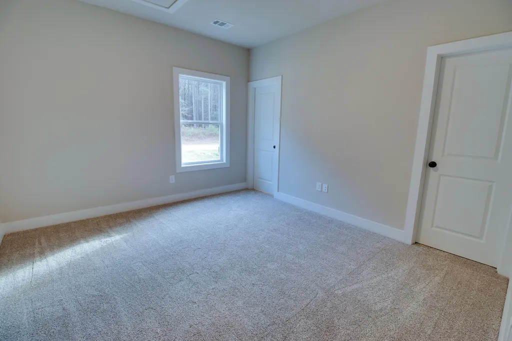 1165 Watersedge Cove Tignall GA 30668