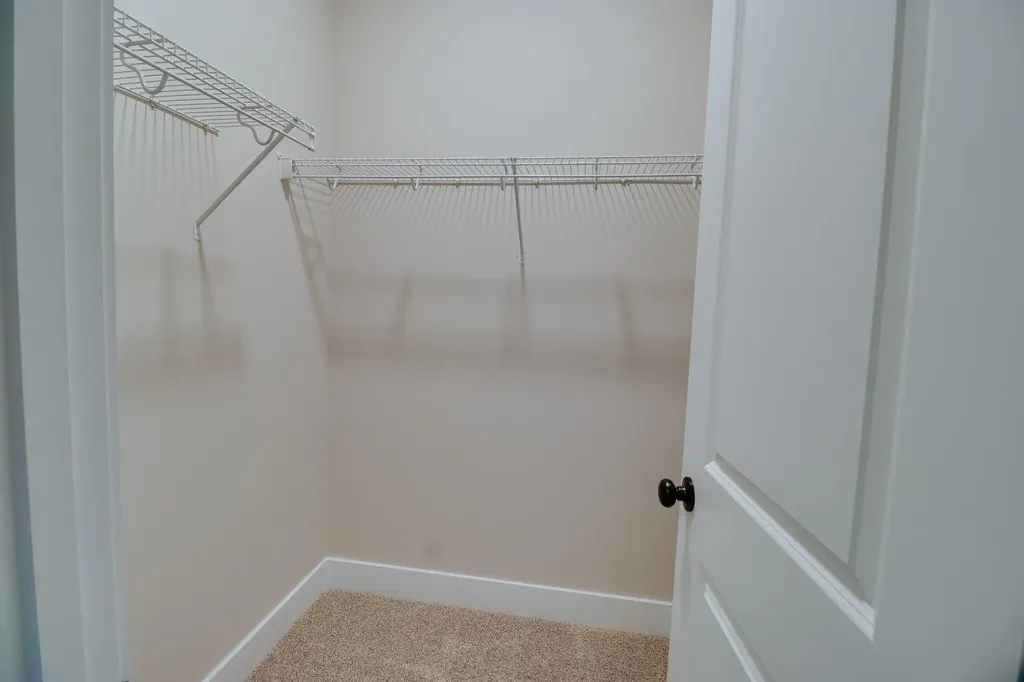 1165 Watersedge Cove Tignall GA 30668