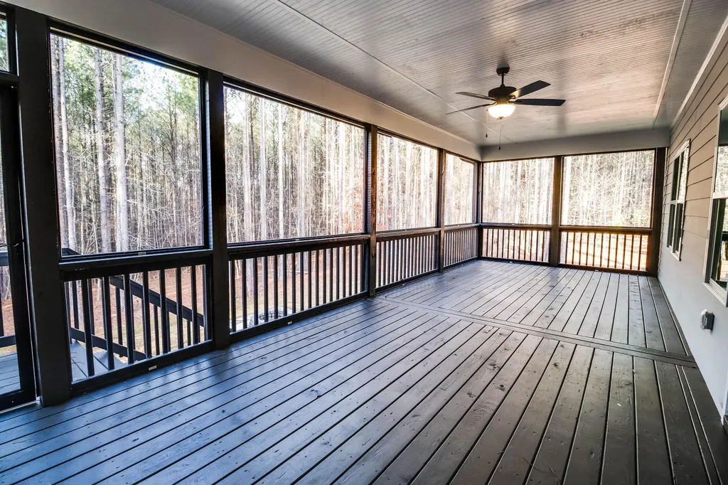 1165 Watersedge Cove Tignall GA 30668