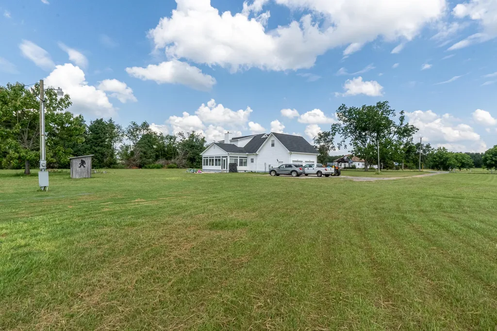 2750 Saint Clare Road Louisville GA 30434