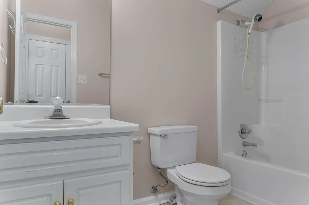 1217 Oakton Trail Evans GA 30809