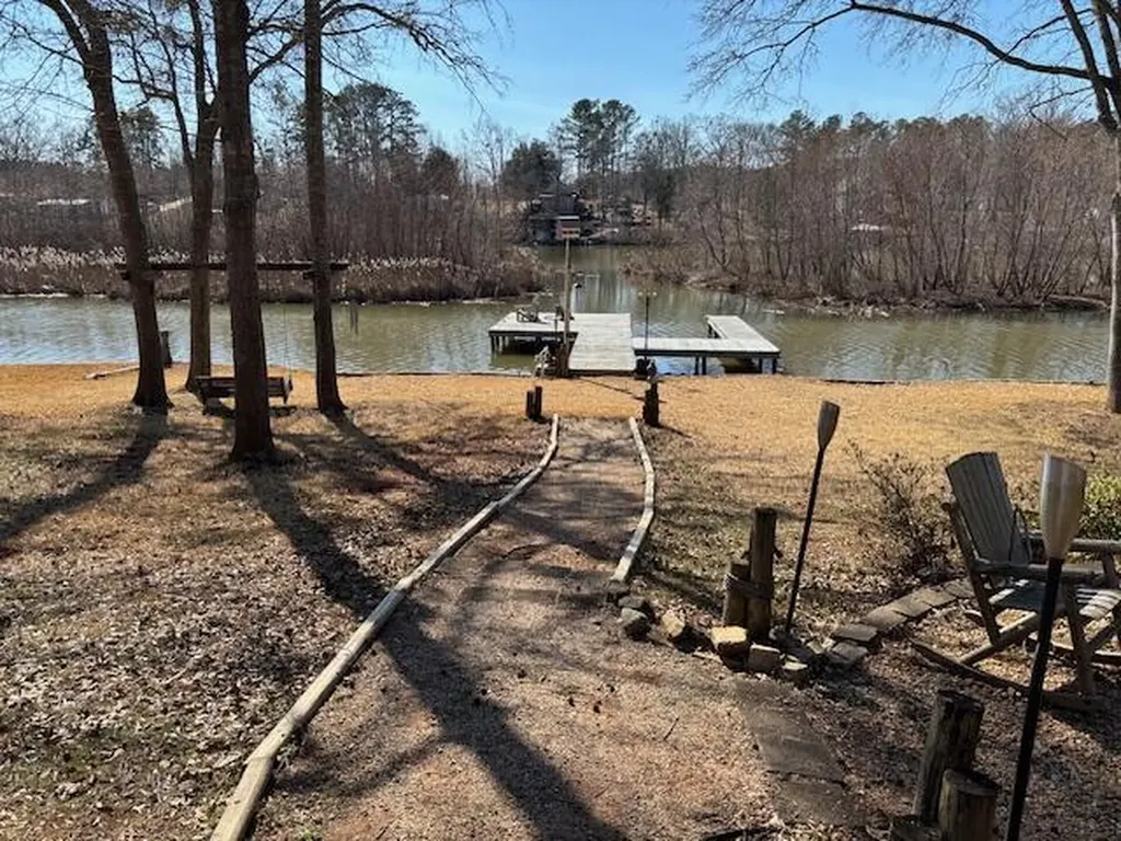 132 Sunset Drive Eatonton GA 31024