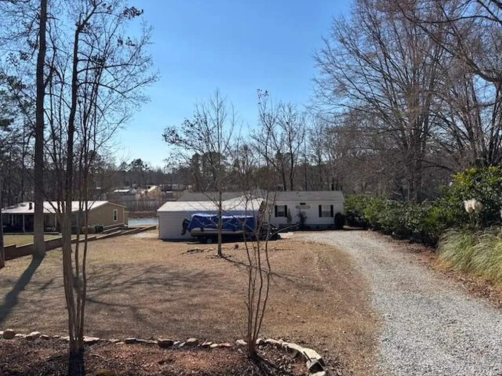 132 Sunset Drive Eatonton GA 31024
