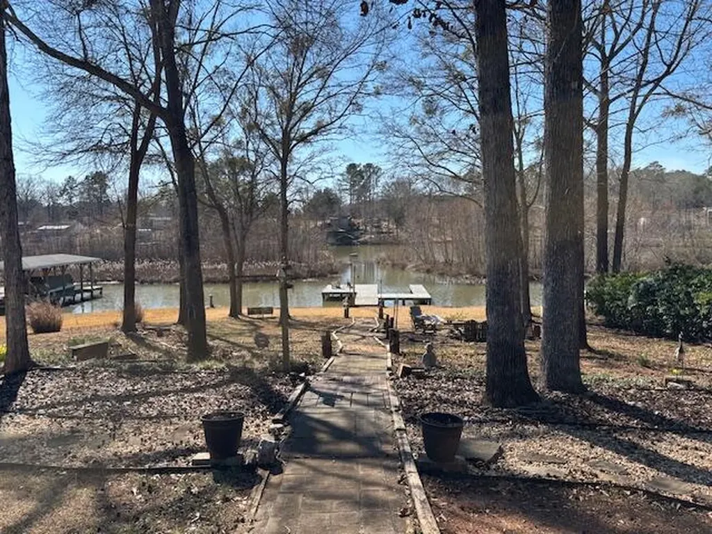 132 Sunset Drive Eatonton GA 31024