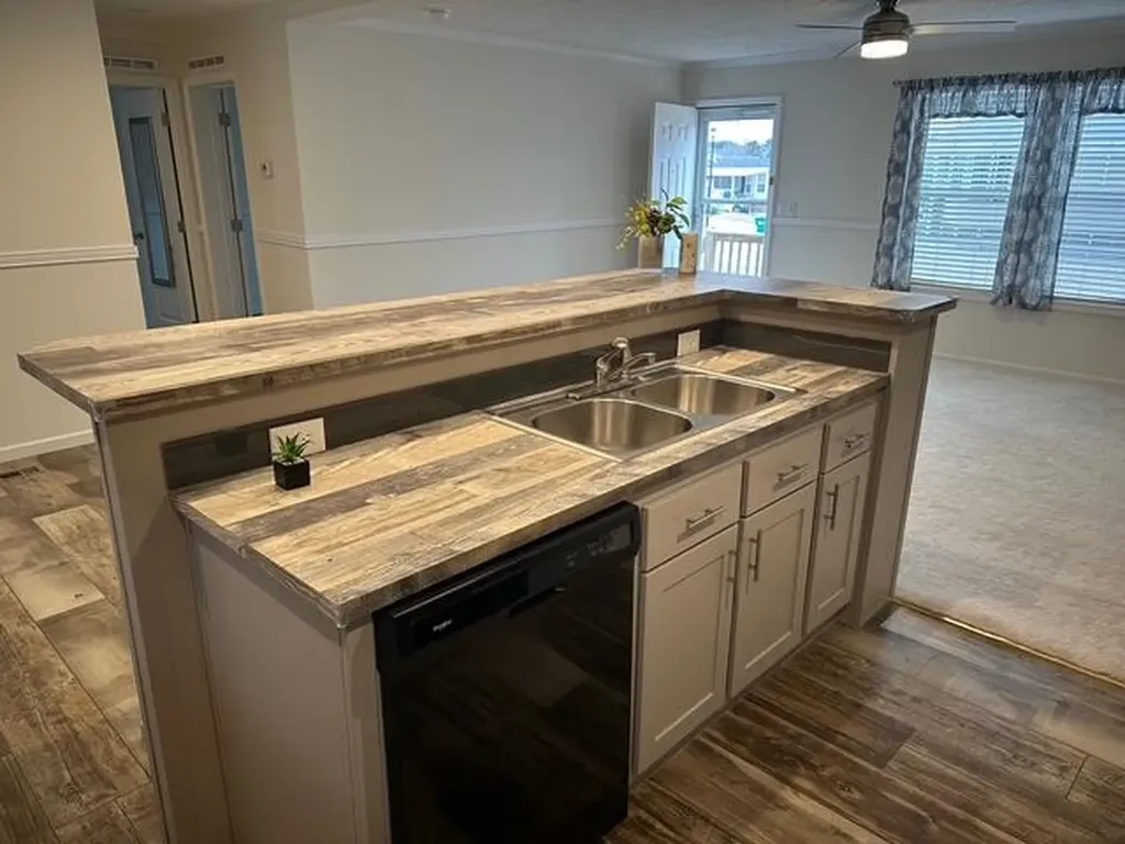 409 Constitution Avenue Martinez GA 30907