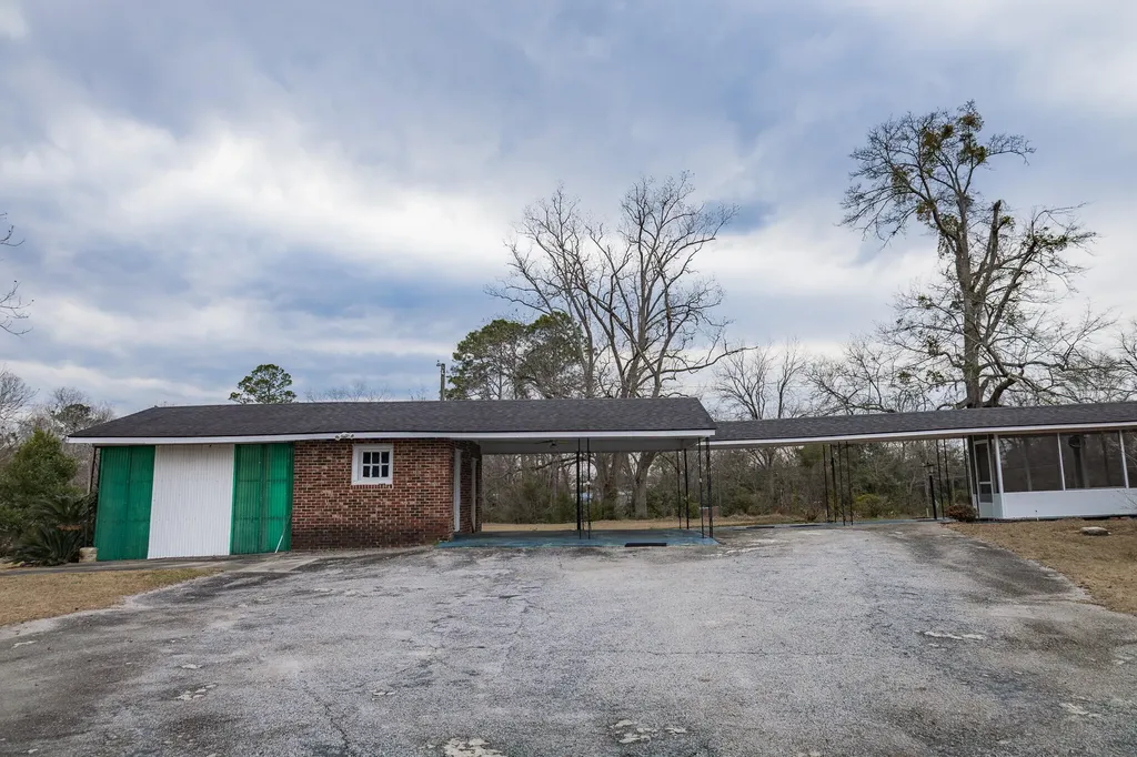 920 Belt Avenue Millen GA 30442