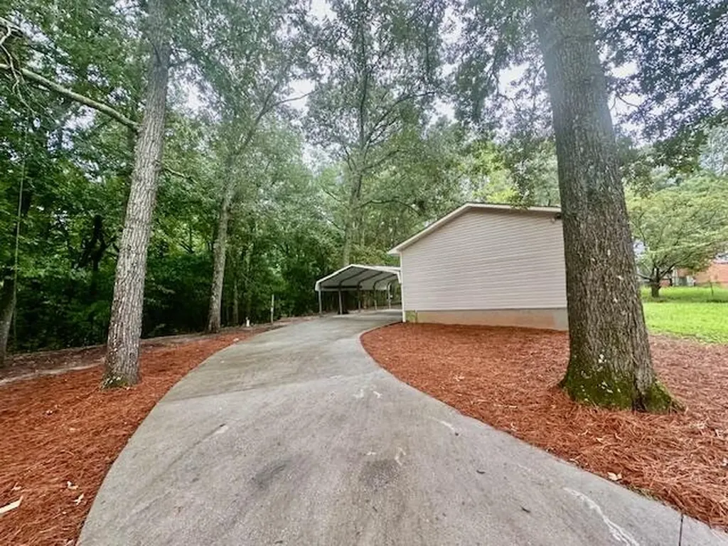 2125 Brown Road Hephzibah GA 30815