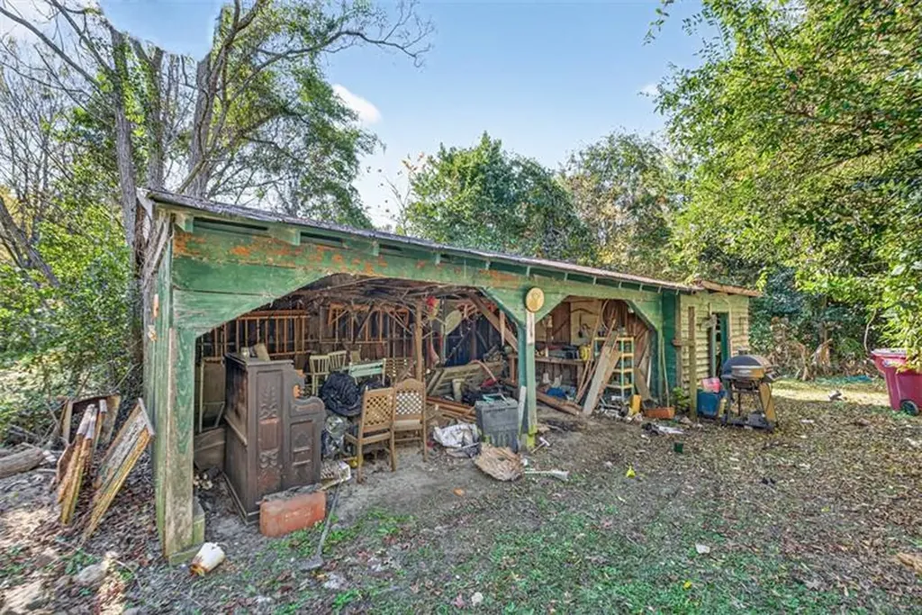 12900 Augusta Highway Sparta GA 31087