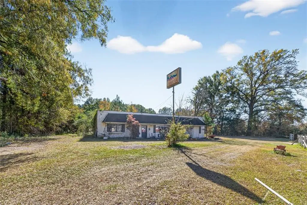 12900 Augusta Highway Sparta GA 31087