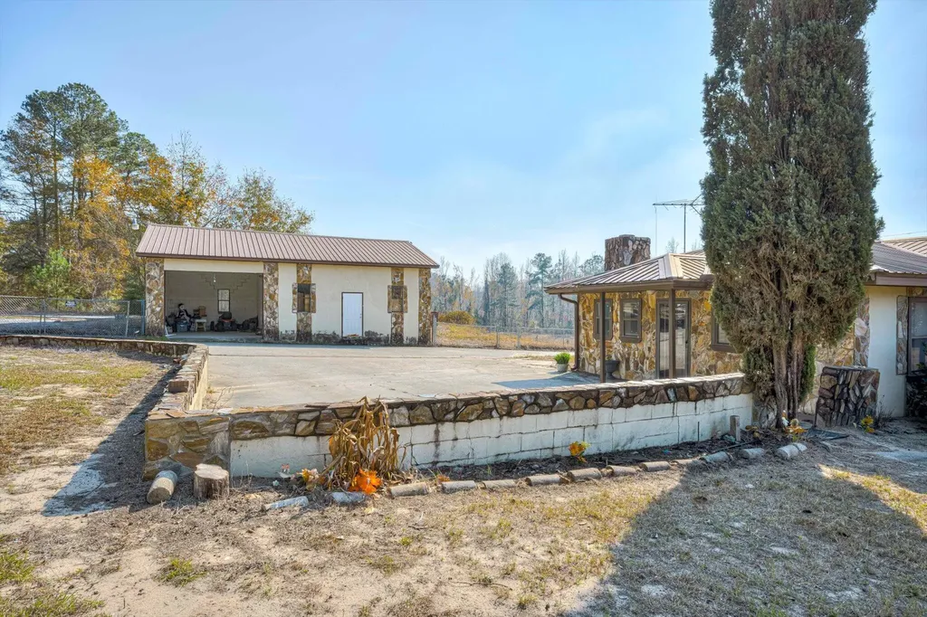 5974 Deans Bridge Road Blythe GA 30805