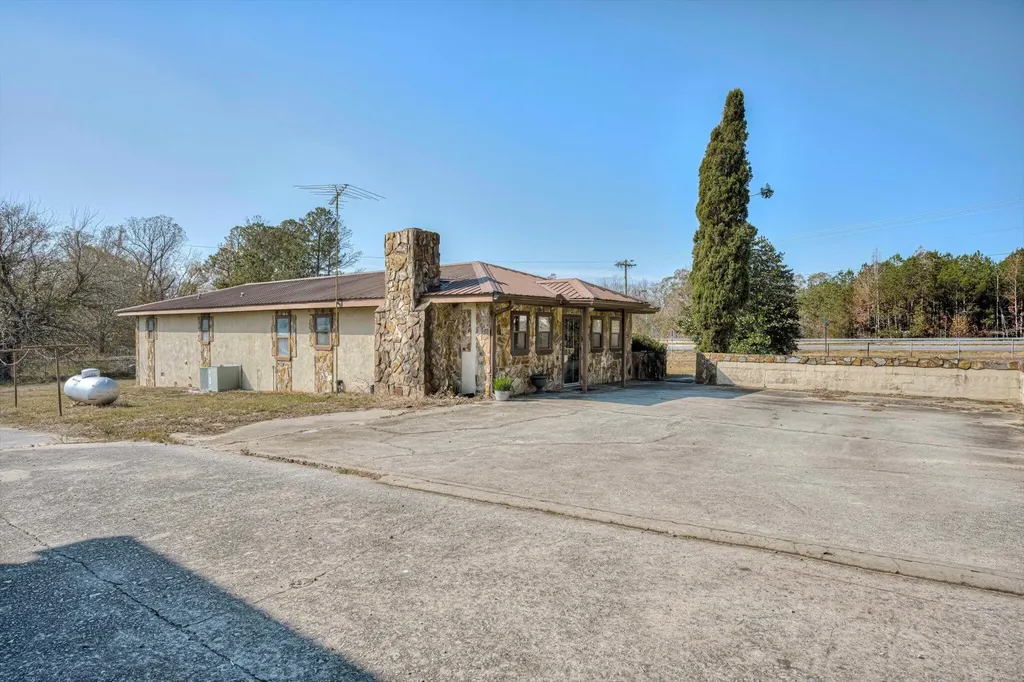 5974 Deans Bridge Road Blythe GA 30805