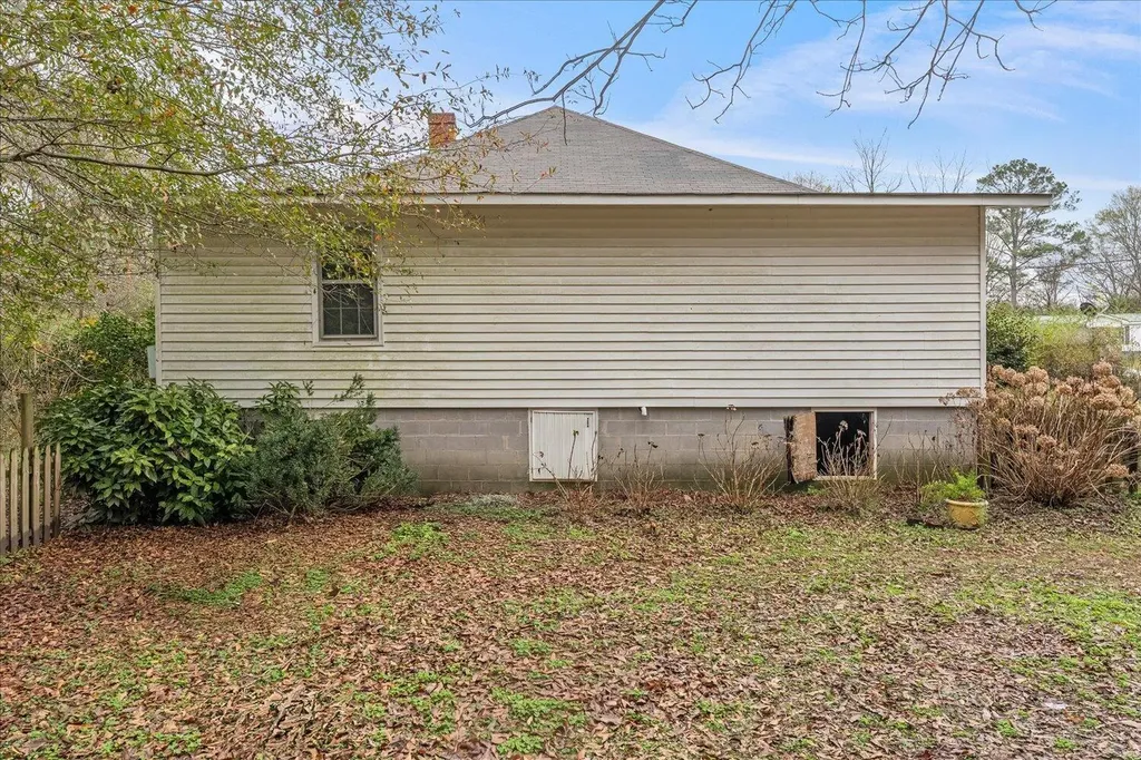 127 SW M.l.k. Jr Drive Crawfordville GA 30631
