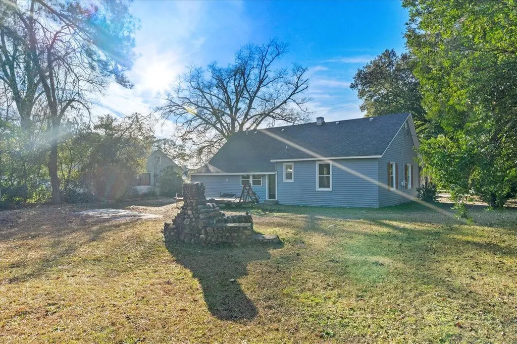 144 N Gibson Street Warrenton GA 30828