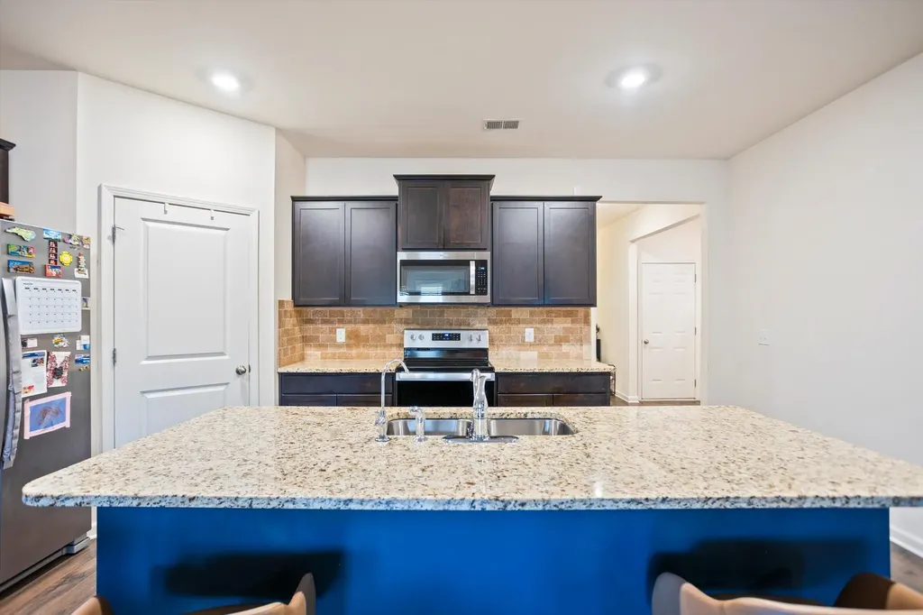 2316 Peach Blossom Hephzibah GA 30815