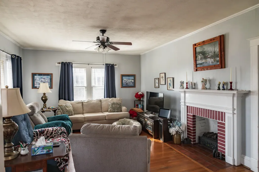 727 Harvey Street Millen GA 30442