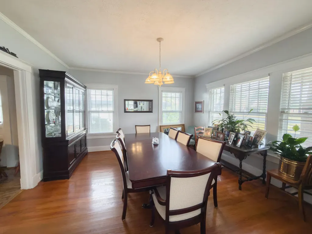 727 Harvey Street Millen GA 30442