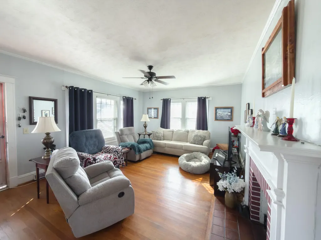 727 Harvey Street Millen GA 30442