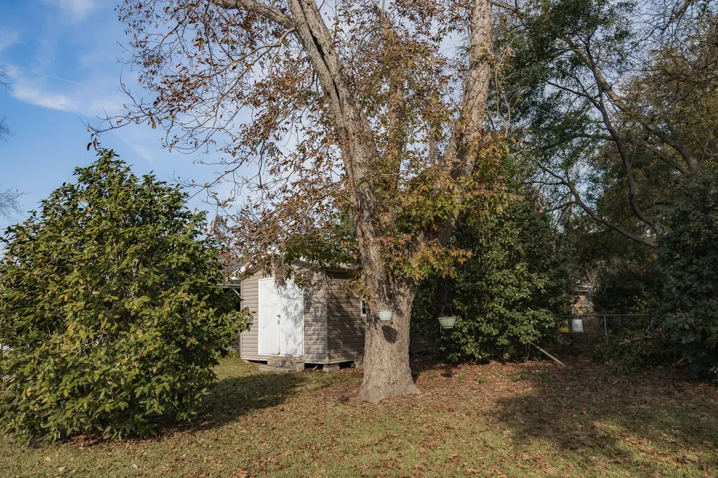 727 Harvey Street Millen GA 30442
