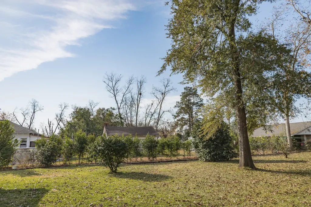 727 Harvey Street Millen GA 30442