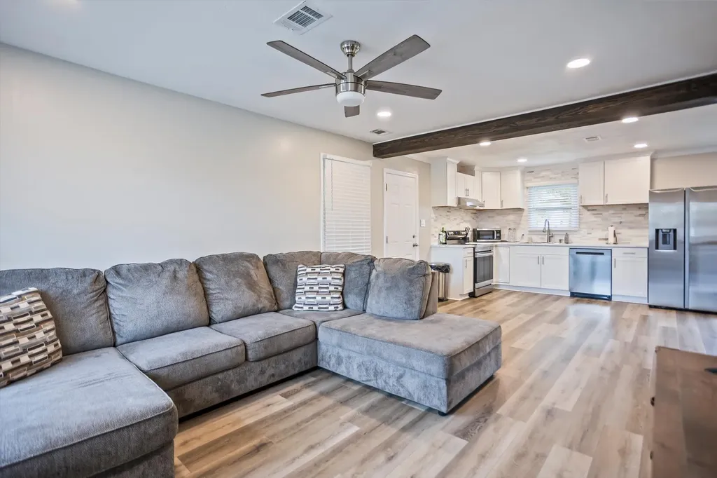 3825 Us Highway 25 Hephzibah GA 30815