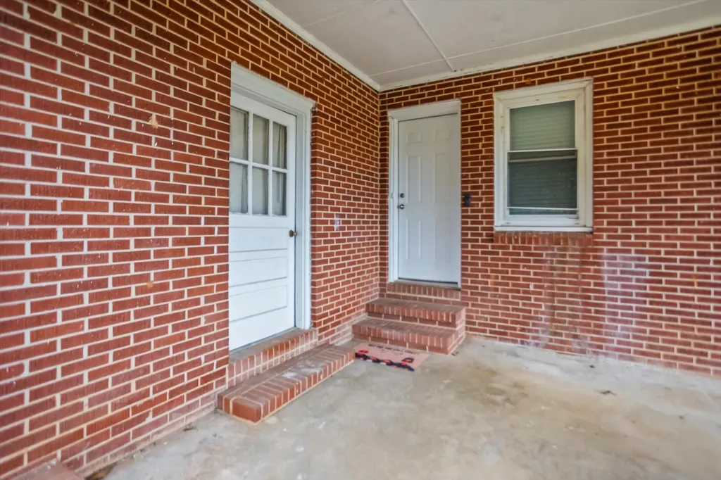 3825 Us Highway 25 Hephzibah GA 30815