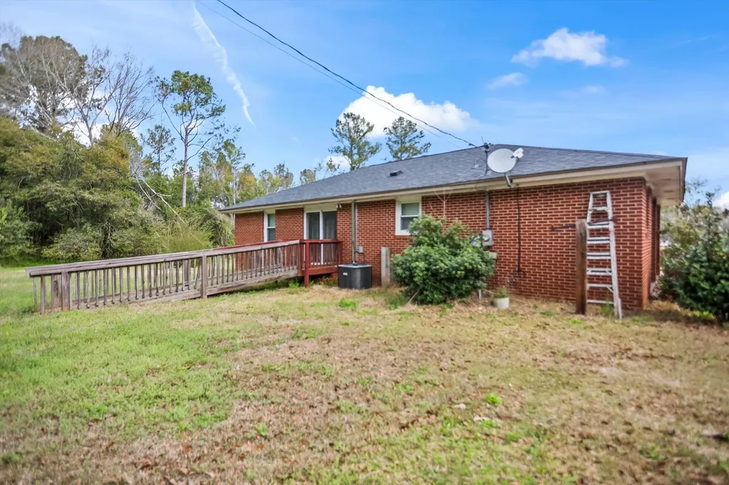 3825 Us Highway 25 Hephzibah GA 30815