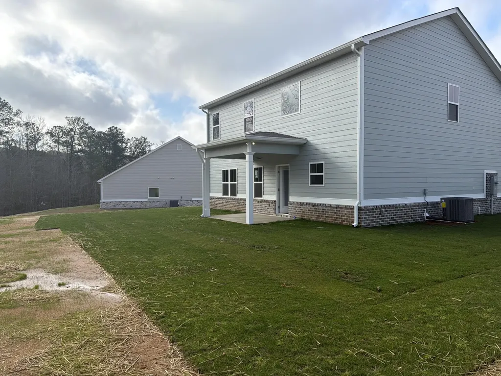 1405 Elias Station Thomson GA 30824