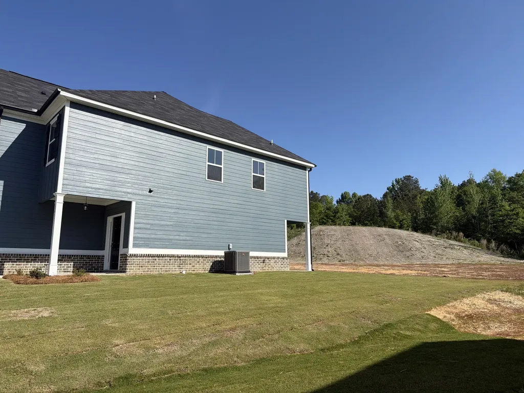 1411 Elias Station Thomson GA 30824