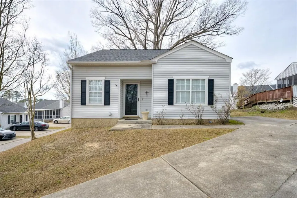 2110 Oak Ridge Road Martinez GA 30907