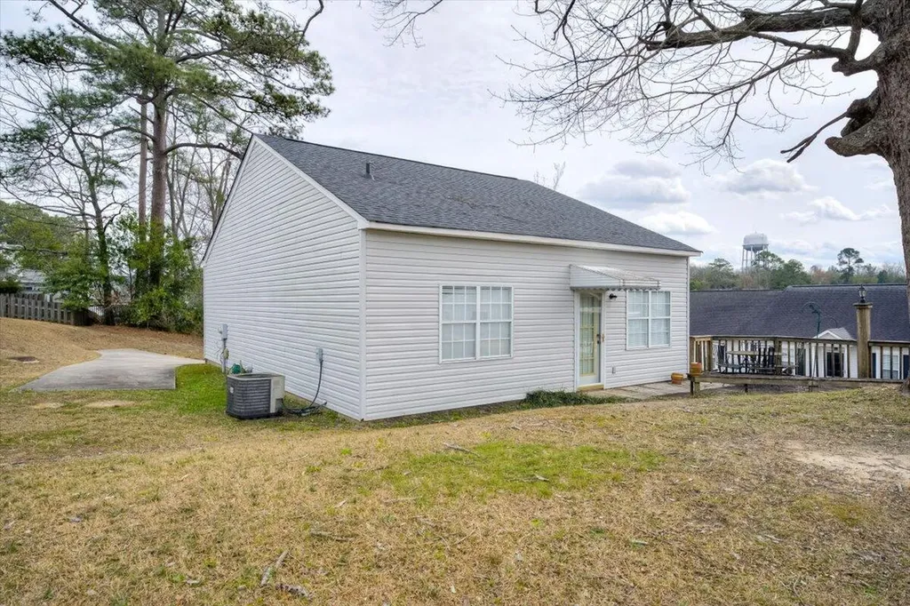 2110 Oak Ridge Road Martinez GA 30907