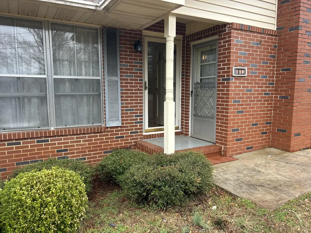 801 Cloverhurst Drive Washington GA 30673