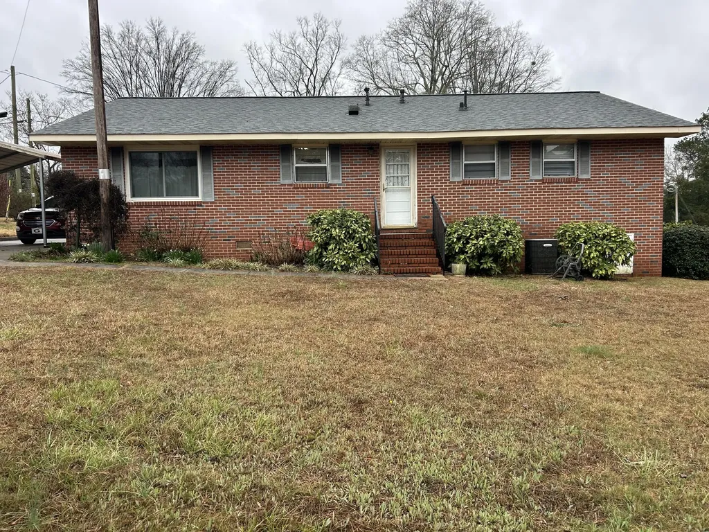 801 Cloverhurst Drive Washington GA 30673