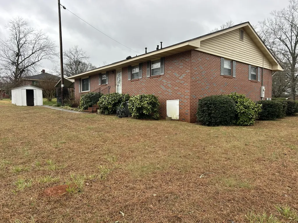801 Cloverhurst Drive Washington GA 30673